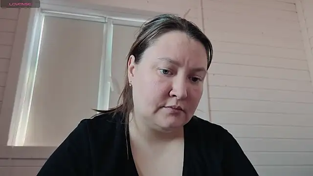 elegant pleasure online show from 04-03-26, 12:22