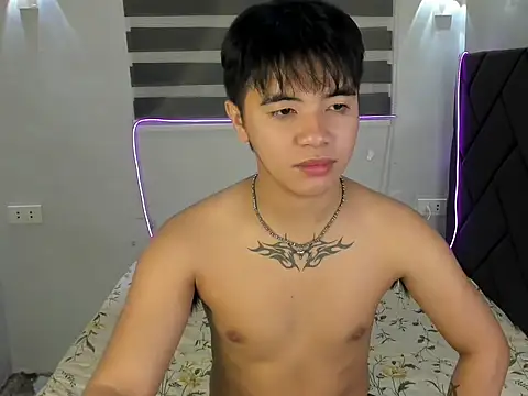 Snapshot of Untouchable_Bromancexxx chatting on 05-17-26, 04:51 Untouchable Bromancexxx online show from 05-17-26, 04:51