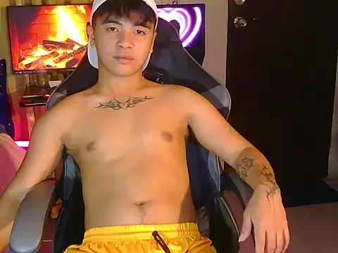 Snapshot of Untouchable_Bromancexxx chatting on 05-04-26, 02:31 Untouchable Bromancexxx online show from 05-04-26, 02:31