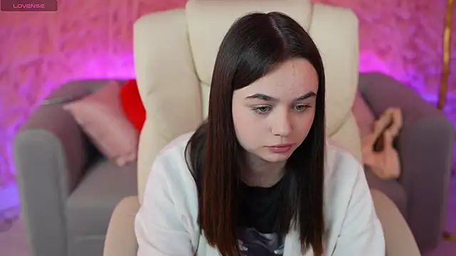 LeslyPeach  online show from 03-27-26, 02:07