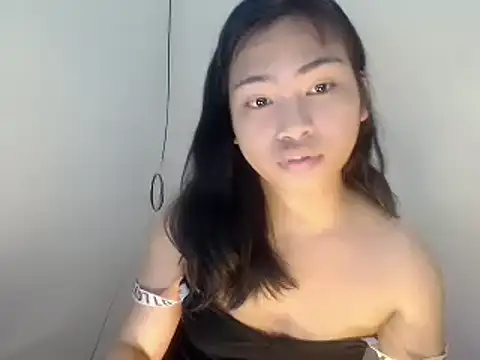 lulueraxxxx online show from 07-25-26, 06:10
