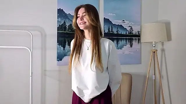 Snapshot of CherlyGuss chatting on 03-30-26, 04:58 CherlyGuss online show from 03-30-26, 04:58