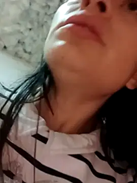 Snapshot of Jade_sexydoll chatting on 05-24-26, 02:55 Jade sexydoll online show from 05-24-26, 02:55