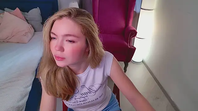 Rita Shy online show from 06-25-26, 02:22
