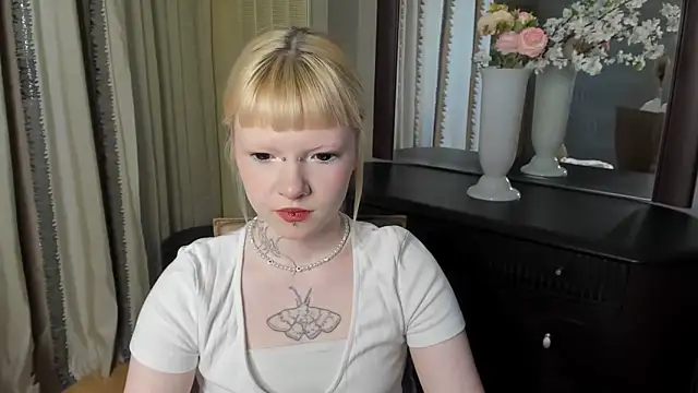 EIanorPuglia online show from 03-29-26, 06:59