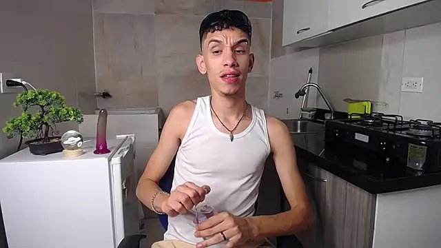 Zamaelprime  online show from 04-05-26, 07:04