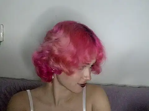 Snapshot of Gasby_8 chatting on 05-17-26, 11:05 Gasby 8 online show from 05-17-26, 11:05