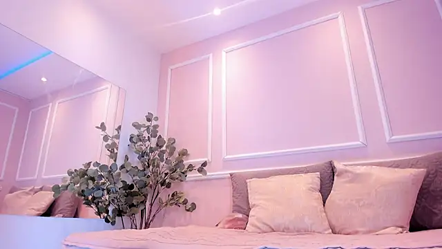 Snapshot of maia_lion chatting on 05-12-26, 03:58 maia lion online show from 05-12-26, 03:58