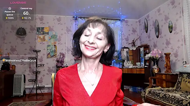 Snapshot of Shooting-Star- chatting on 04-06-26, 06:53 Shooting-Star- online show from 04-06-26, 06:53
