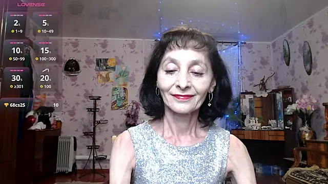 Snapshot of Shooting-Star- chatting on 04-14-26, 05:40 Shooting-Star- online show from 04-14-26, 05:40