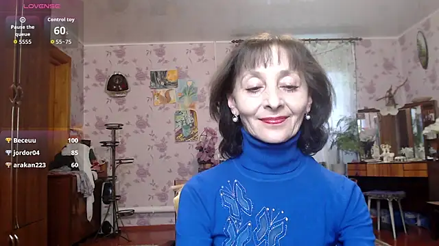 Snapshot of Shooting-Star- chatting on 04-01-26, 01:41 Shooting-Star- online show from 04-01-26, 01:41
