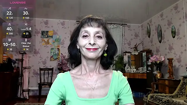 Snapshot of Shooting-Star- chatting on 04-30-26, 05:42 Shooting-Star- online show from 04-30-26, 05:42