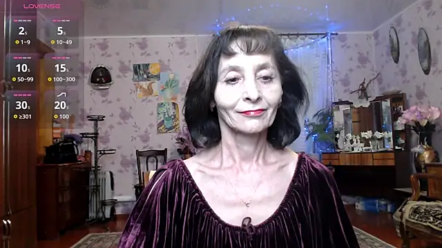 Snapshot of Shooting-Star- chatting on 04-20-26, 05:47 Shooting-Star- online show from 04-20-26, 05:47