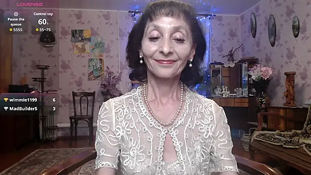 Snapshot of Shooting-Star- chatting on 05-27-26, 07:21 Shooting-Star- online show from 05-27-26, 07:21