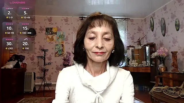 Snapshot of Shooting-Star- chatting on 04-16-26, 08:26 Shooting-Star- online show from 04-16-26, 08:26