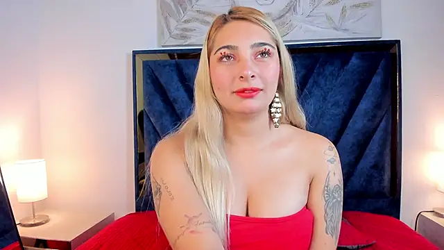 Snapshot of Catalina_Osorio chatting on 05-29-26, 12:22 Catalina Osorio online show from 05-29-26, 12:22