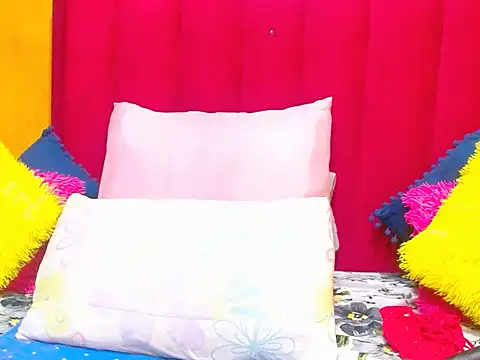 Snapshot of Cherrybootyofjoy86 chatting on 04-19-26, 06:47 Cherrybootyofjoy86 online show from 04-19-26, 06:47