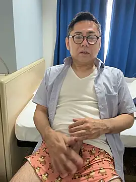 Snapshot of RYUICHI_1919 chatting on 06-01-26, 11:59 RYUICHI 1919 online show from 06-01-26, 11:59