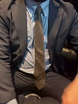 RYUICHI 1919 online show from 04-06-26, 10:38