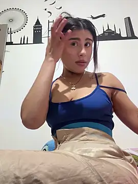 Emmaliz14 online show from 04-03-26, 08:37