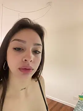 Onlyalvareznicolll online show from 03-28-26, 02:56