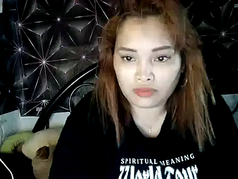 Hugeboobies69 online show from 07-18-26, 11:57