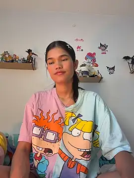 Snapshot of Emycarver09_ chatting on 06-23-26, 12:47 Emycarver09 online show from 06-23-26, 12:47