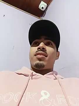 LucaColmal online show from 04-08-26, 02:02