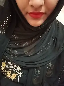 Snapshot of Miss_Noor__ chatting on 06-20-26, 08:19 Miss Noor online show from 06-20-26, 08:19