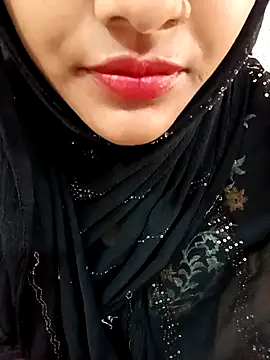 Snapshot of Miss_Noor__ chatting on 06-29-26, 10:37 Miss Noor online show from 06-29-26, 10:37