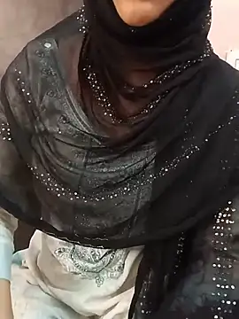 Miss Noor   online show from 05-21-26, 05:05