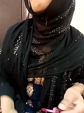 Miss Noor   online show from 05-16-26, 08:35