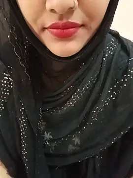 Snapshot of Miss_Noor__ chatting on 06-13-26, 07:28 Miss Noor online show from 06-13-26, 07:28