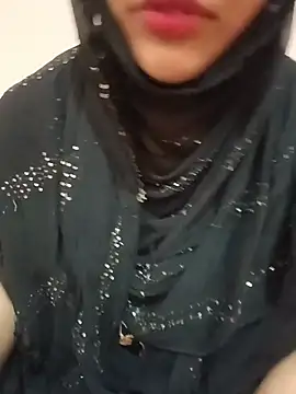 Snapshot of Miss_Noor__ chatting on 07-15-26, 03:35 Miss Noor online show from 07-15-26, 03:35