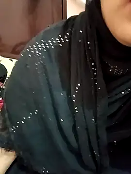 Snapshot of Miss_Noor__ chatting on 07-03-26, 03:35 Miss Noor online show from 07-03-26, 03:35