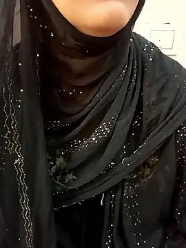 Miss Noor   online show from 05-20-26, 07:49
