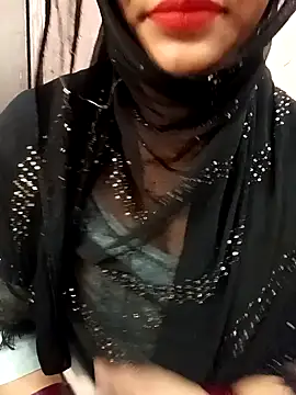 Miss Noor   online show from 04-26-26, 06:32