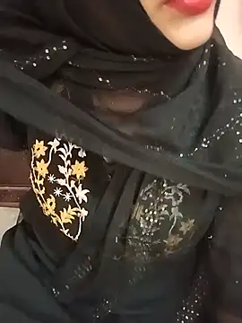 Snapshot of Miss_Noor__ chatting on 06-05-26, 10:10 Miss Noor online show from 06-05-26, 10:10