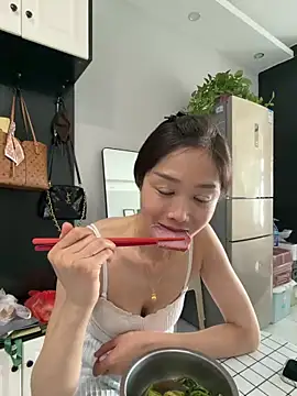 yuanpu0925 online show from 04-03-26, 04:30