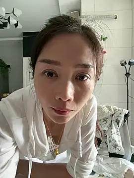 yuanpu0925 online show from 04-09-26, 06:41