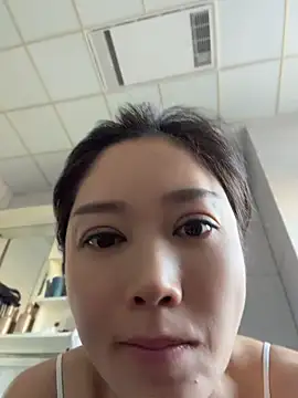 yuanpu0925 online show from 07-10-26, 11:27