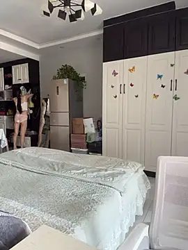 yuanpu0925 online show from 06-16-26, 11:38