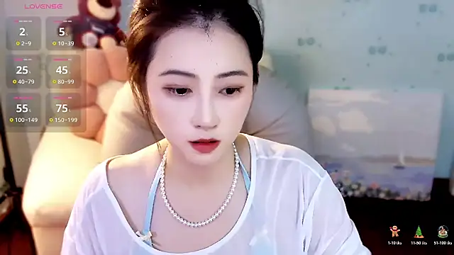 Snapshot of summer_uu chatting on 07-29-26, 05:34 summer uu online show from 07-29-26, 05:34