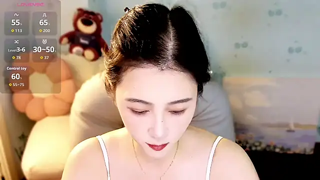 Snapshot of summer_uu chatting on 07-11-26, 05:02 summer uu online show from 07-11-26, 05:02