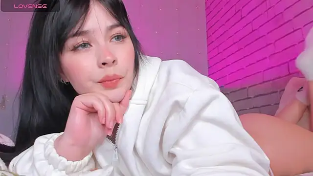 NatalForsy online show from 04-17-26, 03:48