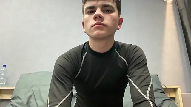 MaxWoolf online show from 04-06-26, 02:07
