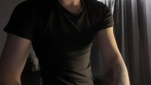 MaxWoolf online show from 04-19-26, 06:10
