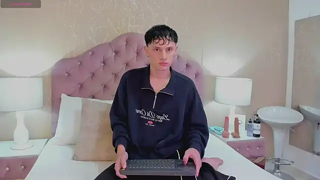 LephyStar online show from 07-19-26, 11:45