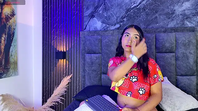 Snapshot of Amaia_aa_ chatting on 03-29-26, 07:48 Amaia aa online show from 03-29-26, 07:48