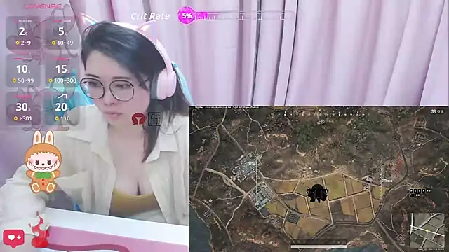 Snapshot of momobigmomo chatting on 05-15-26, 01:42 momobigmomo online show from 05-15-26, 01:42